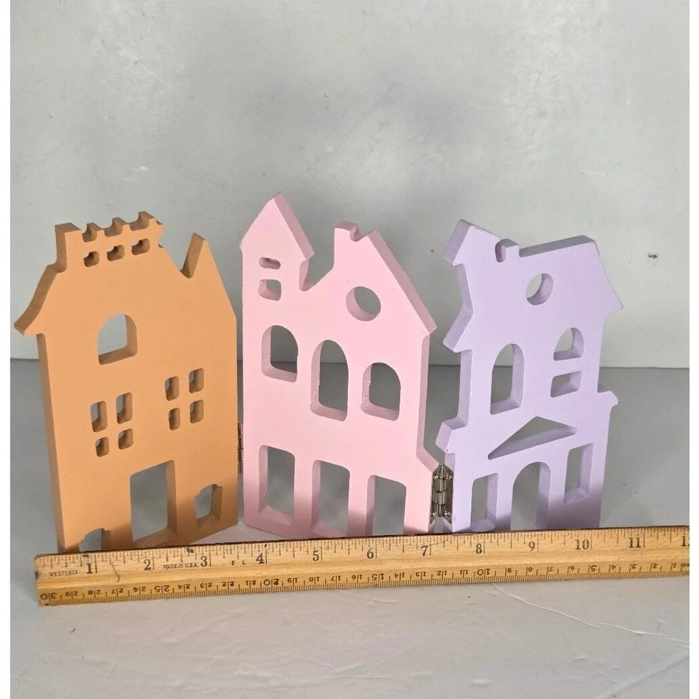 Pastel‎ Wooden Haunted Halloween House Bats Trio Tabletop Mantel Hinged Décor